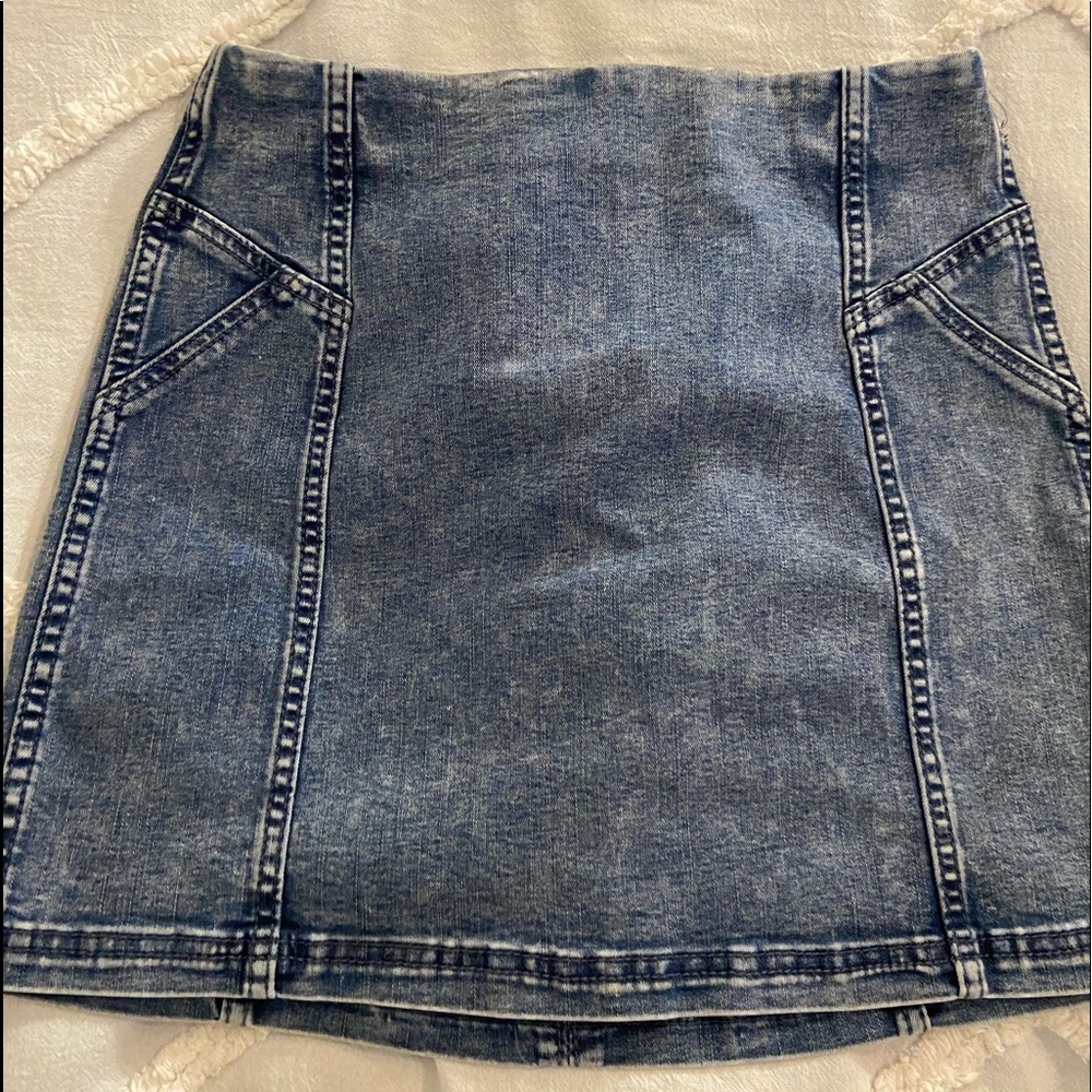 denim skirt!